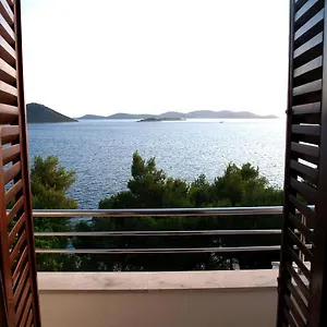 Marija-roza , Drage Croatie