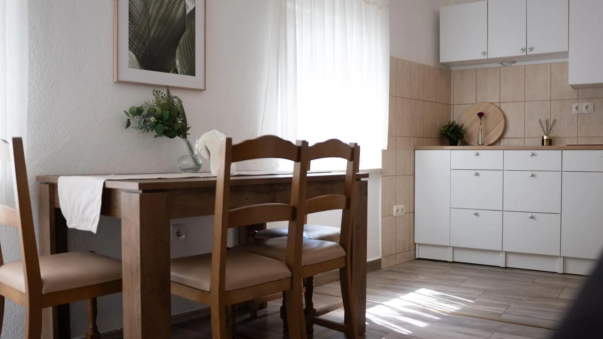 Apartments & Rooms Toni Split